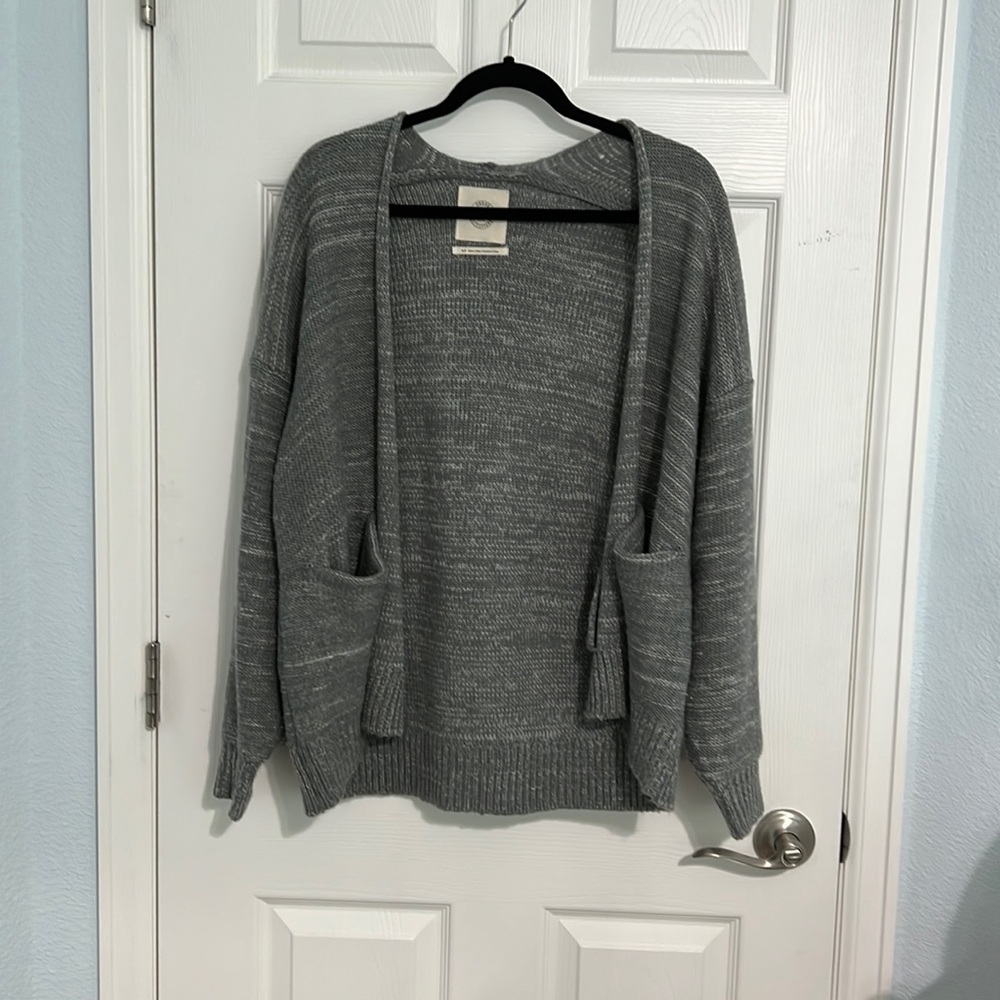 Urban outfitters grey cardigan